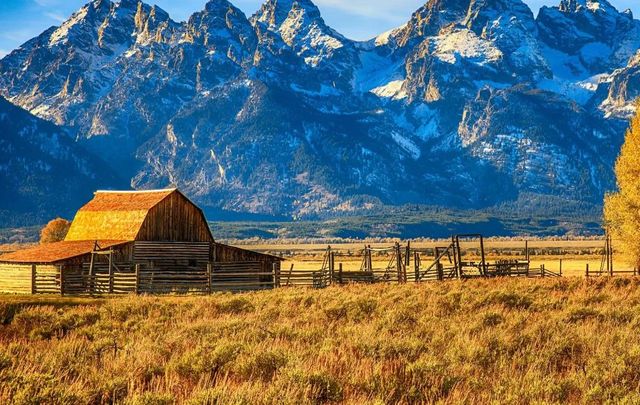 Classy Art Mountainous Barn Wall Art-1