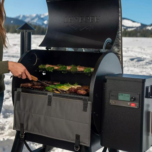 Traeger® Installation Blanket - Pro 22/575-2