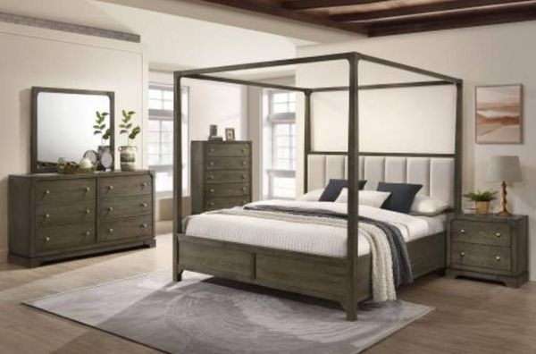 Coaster Queen Poster Canopy Bed