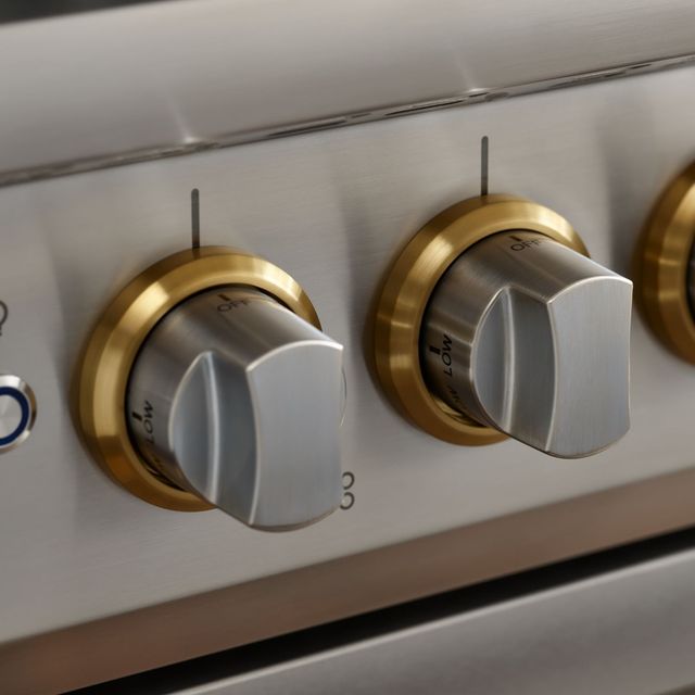 Viking® 5 Series 36'' Splash Pro Style Induction Range-1