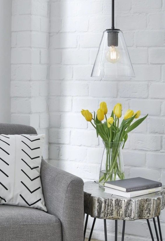 Signature Design by Ashley® Collbrook Black/Clear Pendant Light-3