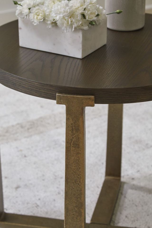 Signature Design by Ashley® Balintmore Brown Round End Table with Antique Gold Gase-3