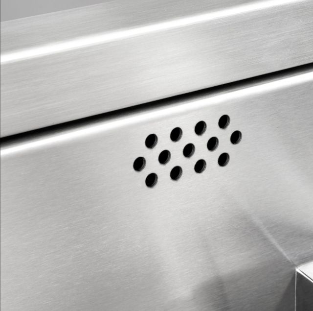Viking® 5 Series 30" Stainless Steel Outdoor Warming Drawer-2