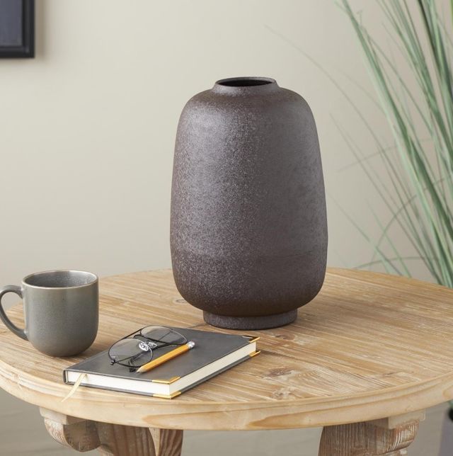 Deco Marche Black Textured Rounded Vase-2