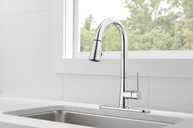 Peerless Precept® Chrome Single Handle Pull-Down Lever Kitchen Faucet-1