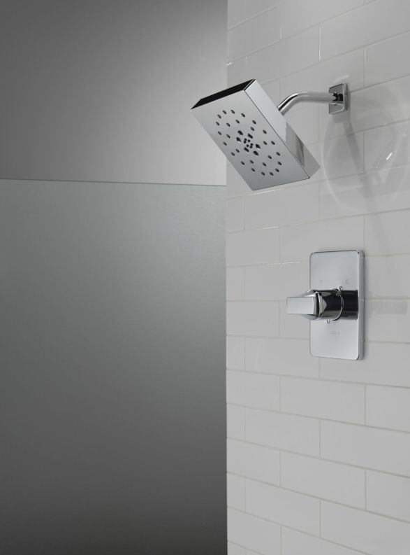 Delta Universal Showering Lumicoat® Chrome Square H2Okinetic® 4-Setting Shower Head with Ultrasoak®-2