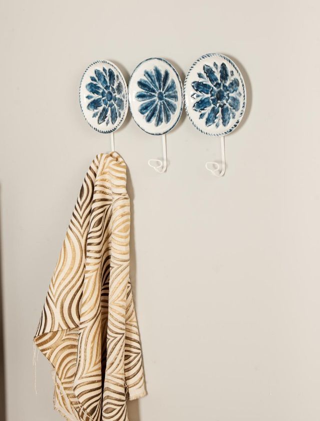 Deco Marche 3-Piece White Wall Hook Set-3