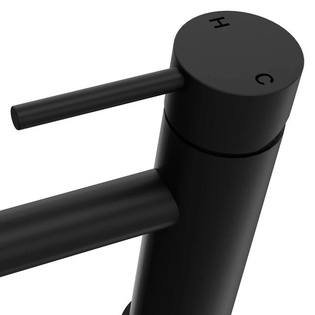 ZLINE Palisades Matte Black Elegant Single Handle Bath Faucet-1