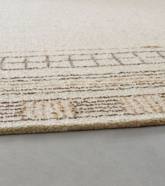 Signature Design by Ashley® Idaman Brown/Taupe 5'x7' Area Rug-2