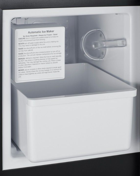 Summit® 15” 15 lb Panel Ready Drain-Free Undercounter Ice Maker-3