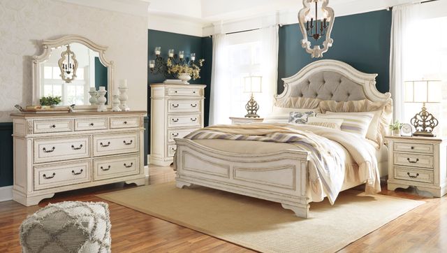 Signature Design by Ashley® Realyn Chipped White Queen Upholstered Panel Bed-6
