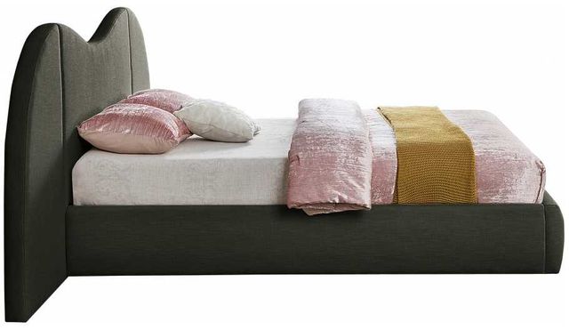 Meridian Furniture Everest Olive King Linen Textured Upholstered Panel Bed-2