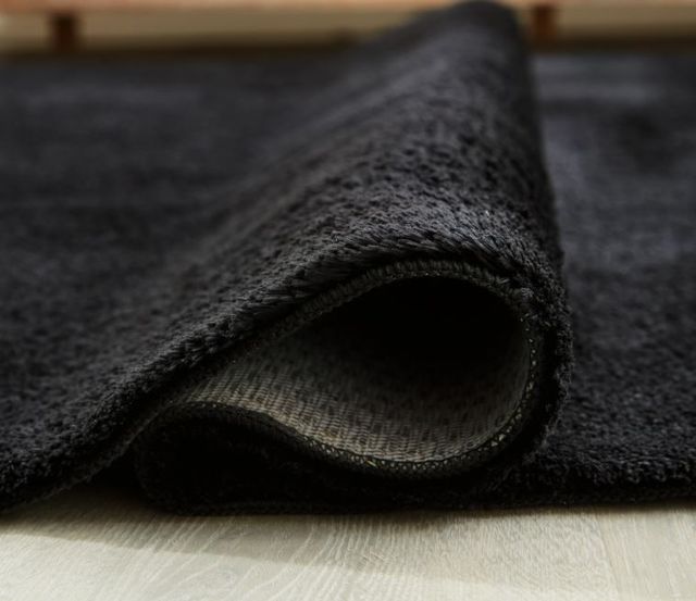 Signature Design by Ashley® Annaben Black 8'x10' Large Area Rug-1