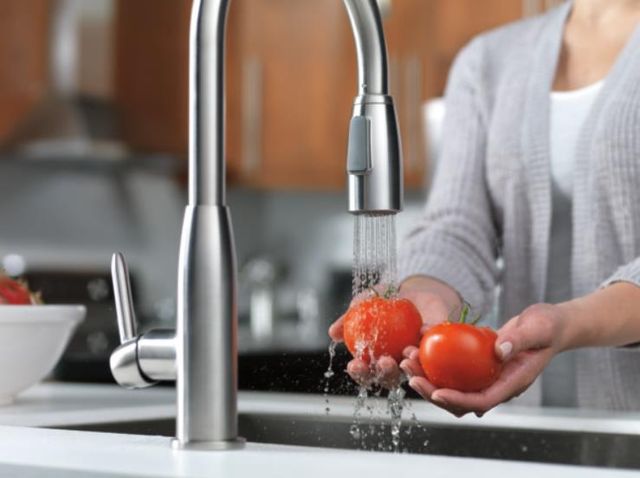 Peerless Core Stainless Single Handle Pull-Down Kitchen Faucet-3