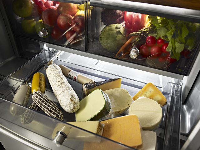 KitchenAid® 36 in. 23.8 Cu. Ft. Stainless Steel with PrintShield™ Finish Counter Depth French Door Refrigerator-9
