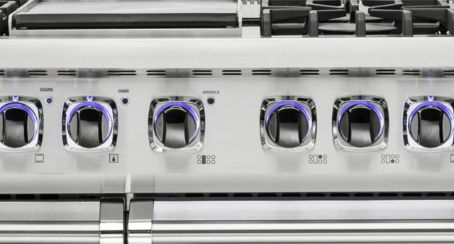 Viking® 7 Series 48" White Pro Style Natural Gas Range-2