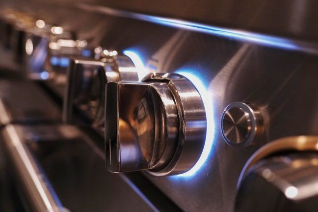 JennAir® RISE™ 48" Stainless Steel Pro Style Dual Fuel Range-4