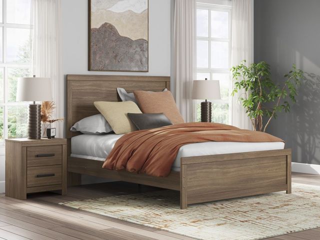 Signature Design by Ashley® Jonnifer Auburn Queen Panel Bed-1