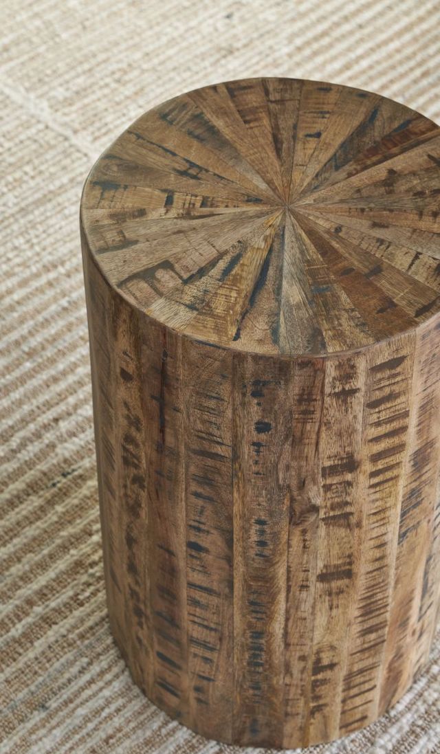 Signature Design by Ashley® Reymore Brown Accent Table-3