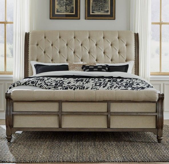 Liberty Furniture Americana Farmhouse Beige/Dusty Taupe King Upholstered Sleigh Bed-1