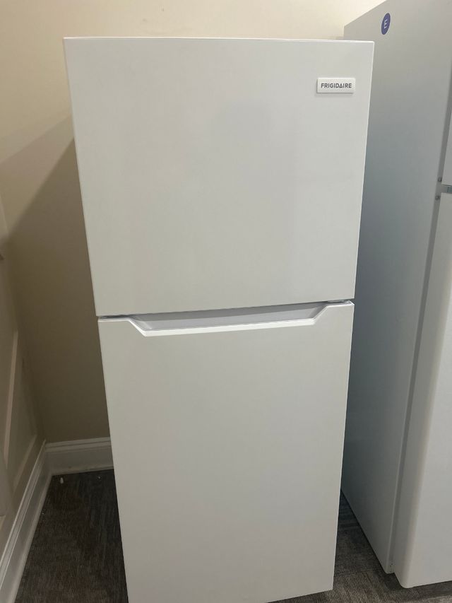 OUT OF BOX Frigidaire® 11.6 Cu. Ft. White Top Freezer Refrigerator-0