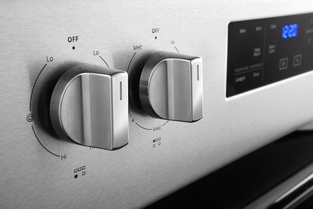 Whirlpool® 30" Fingerprint Resistant Stainless Steel Freestanding Electric Range-2