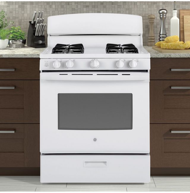 GE® 30" White Freestanding Gas Range-5