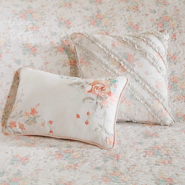Olliix by Madison Park Coral Full/Queen Serendipity Cotton Percale Reversible Coverlet Set-2