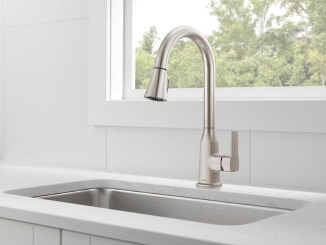 Peerless Ezra® Stainless 16" Single Handle Pull-Down Kitchen Faucet-1