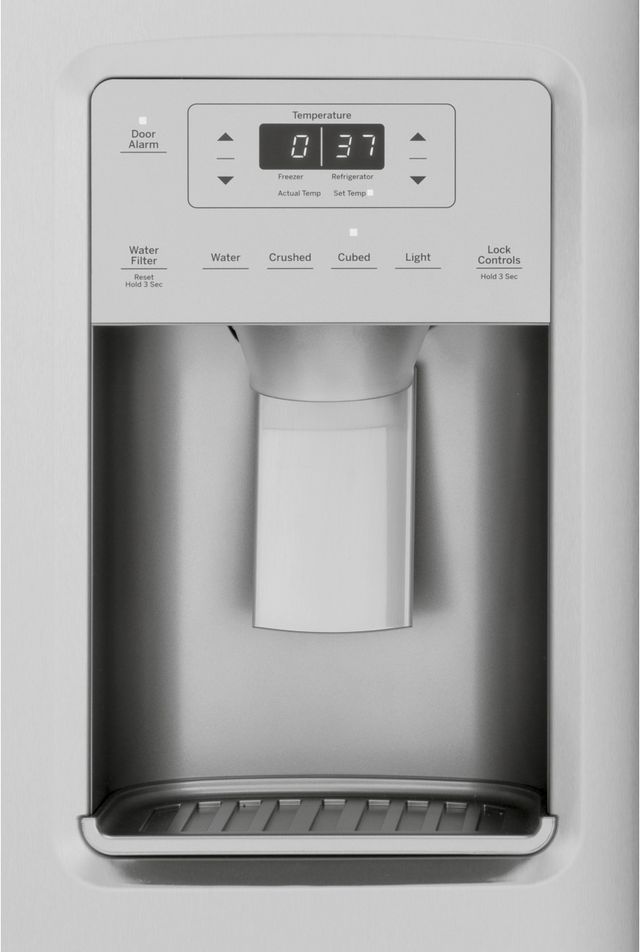 GE® 36 in. 25.1 Cu. Ft. Fingerprint Resistant Stainless Steel Side-By-Side Refrigerator-4