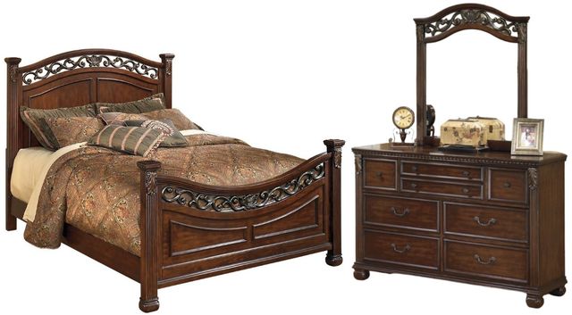 Signature Design by Ashley® Leahlyn 3-Piece Warm Brown Queen Panel Bed Set-0