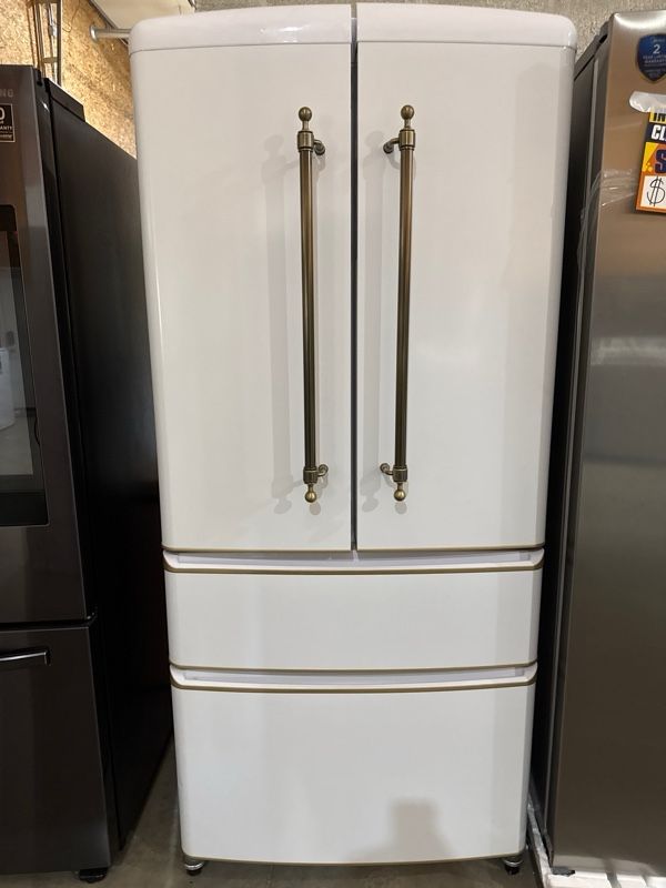 Clearance FORNO® Luigi 33 in. 18.0 Cu. Ft. White Counter Depth French Door Refrigerator-0