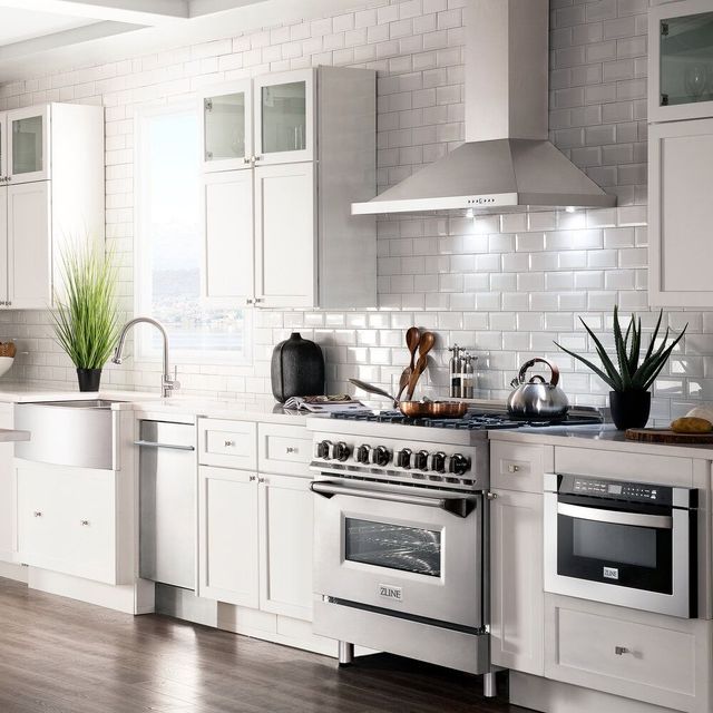 ZLINE 24" Stainless Steel Wall Mounted Range Hood-1