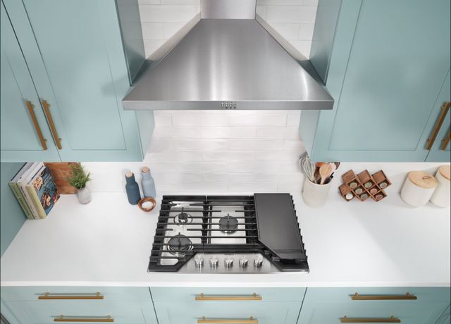 Whirlpool® 30" Stainless Steel Gas Cooktop-4
