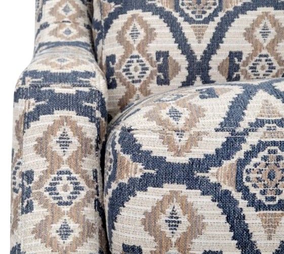 Franklin™ Sicily Villa Nueva Classic Accent Chair-3