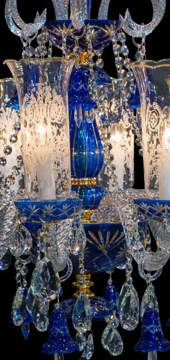 Michael Amini® Winter Palace 10 Light Chandelier-1