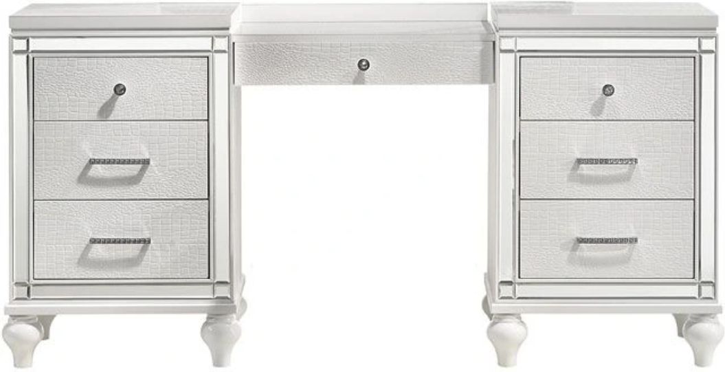 New Classic® Home Furnishings Valentino White Dressing Table