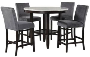 Click to view more images of the product.