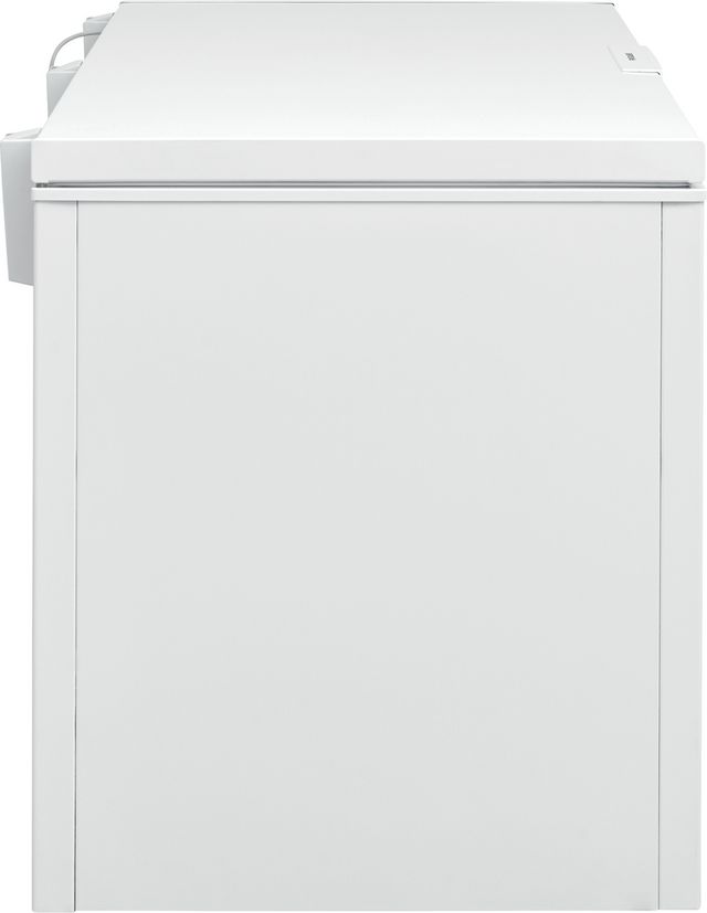 Frigidaire® 14.8 Cu. Ft. White Chest Freezer-11