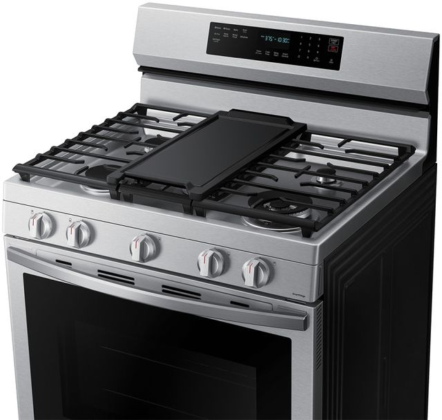 Samsung 30" Fingerprint Resistant Stainless Steel Smart Freestanding Gas Range-10
