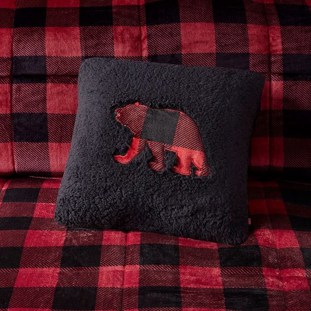 Olliix by Woolrich Alton Red/Black Buffalo Check King Plush to Sherpa Down Alternative Comforter Set-4