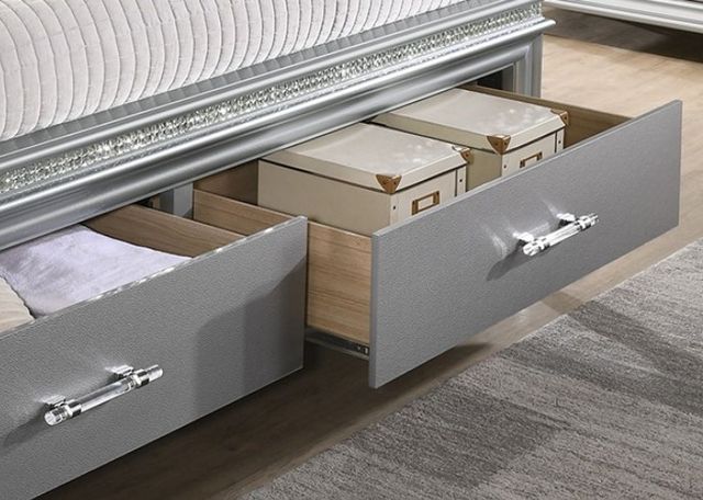 Furniture of America® Maddie Silver California King Upholstered Panel Bed-2