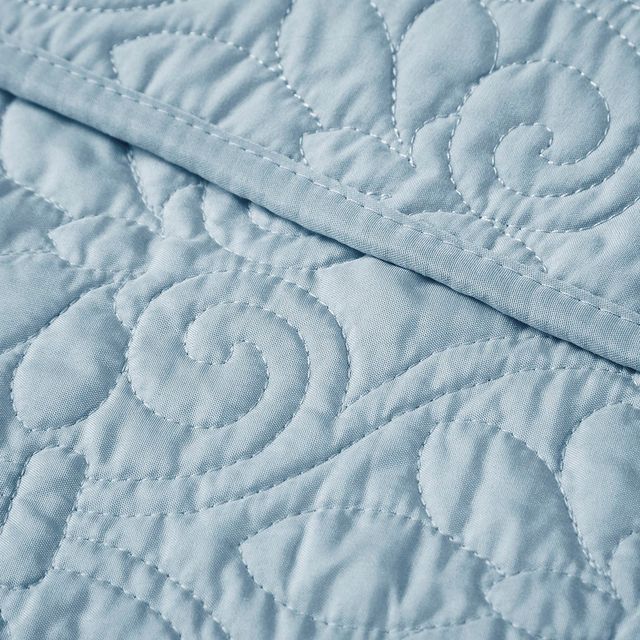 Olliix by Madison Park Quebec Blue Oversized Quilted Throw-3