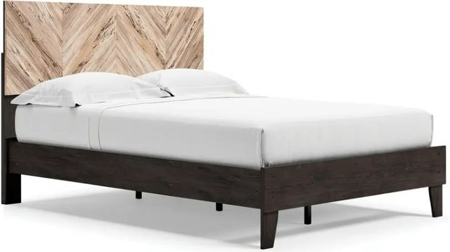 Signature Design by Ashley® Piperton 4-Piece Two-Tone Black/Brown Queen Panel Platform Bed Set-1