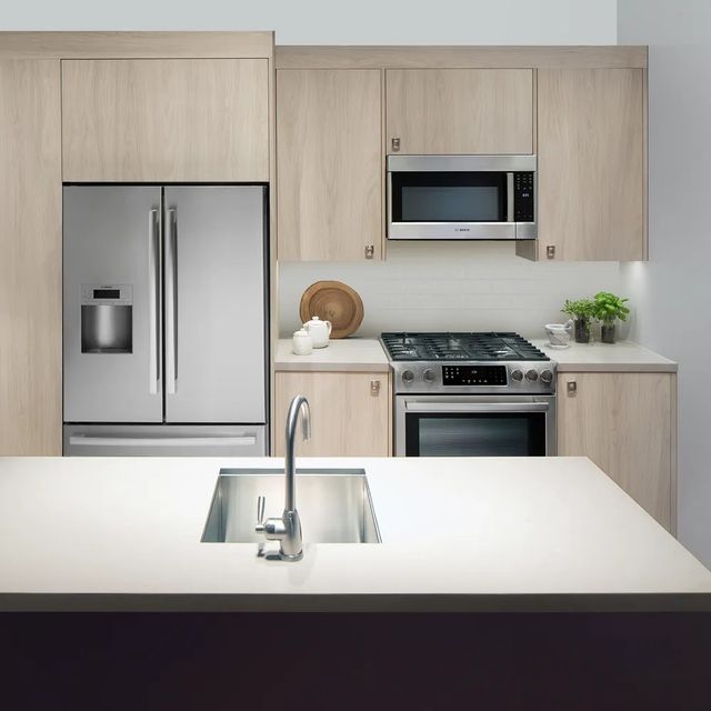 Bosch 500 Series 2.1 Cu. Ft. Over-the-Range Microwave