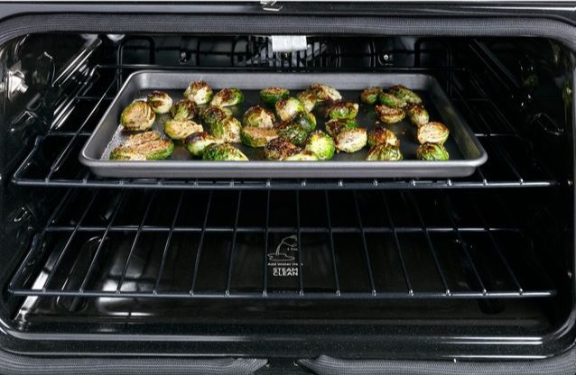 Café™ 30" Stainless Steel Slide in Electric Range-12