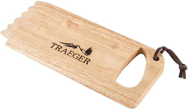 Traeger® Wooden Grill Grate Scrape-2