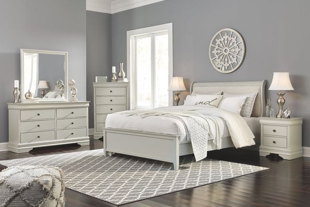 Signature Design by Ashley® Jorstad 2-Piece Gray California King Sleigh Bed Set-3