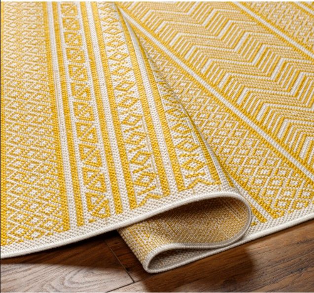 Surya Eagean Yellow 4'x6' Area Rug-2