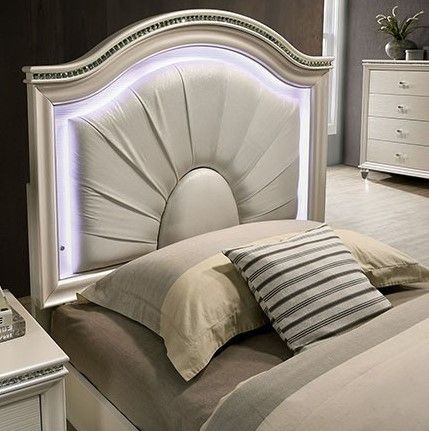 Furniture of America® Allie 4-Piece Pearl White Twin Trundle Bedroom Set-3